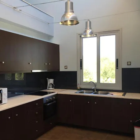 Apolafsi Lägenhetshotell *